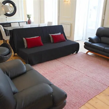 Splendid 5 Bedroom In Lisboa